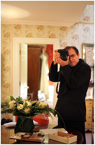 weddingphotojournalist.co.uk/blog bio picture