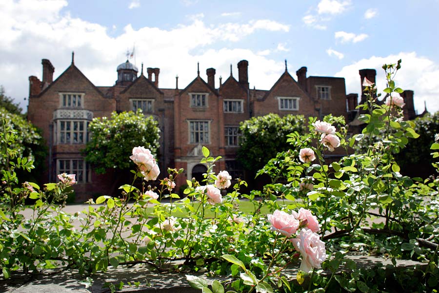 Jasmine Harman Celebrity Wedding Photography