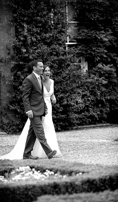 wedding couple at Squerryes Court