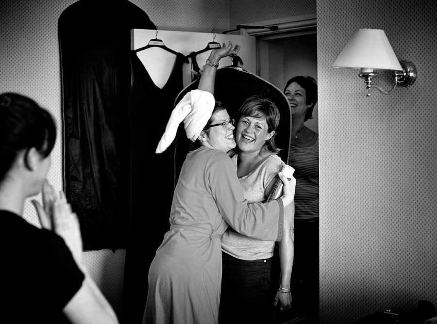 Meols Hall bride getting ready