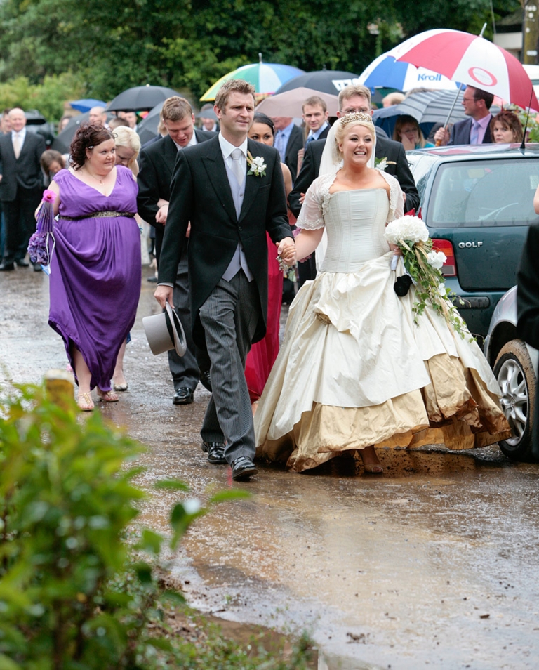 weddings in the rain