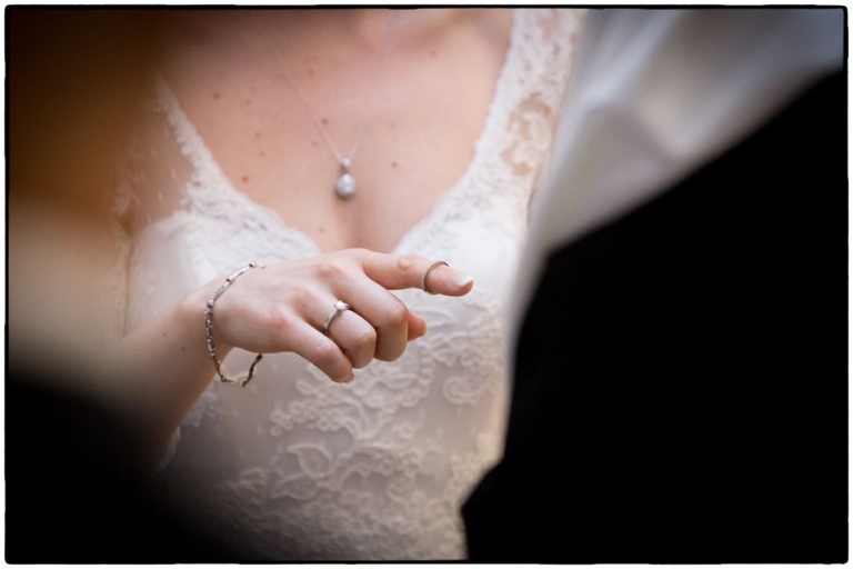 jewish wedding ceremony - the rings